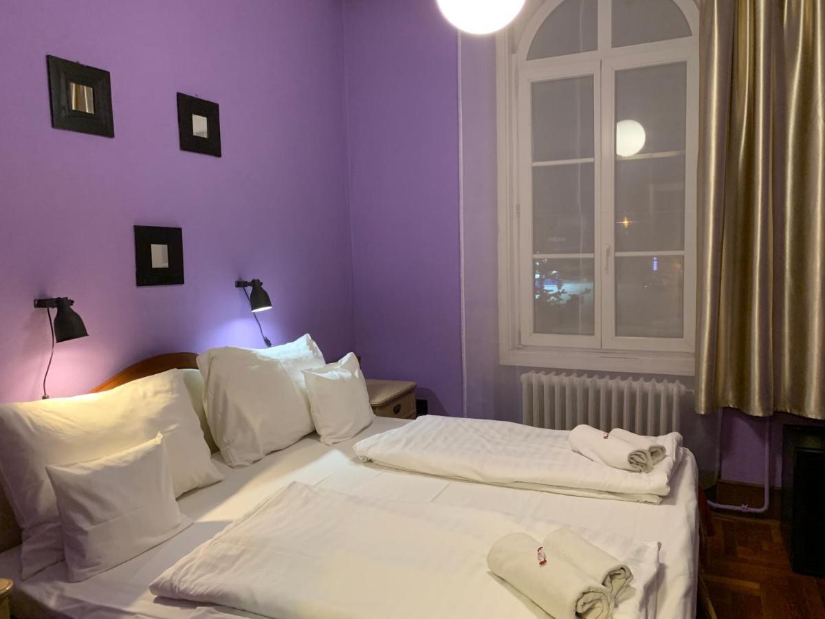 Hotel Omnibusz ブダペスト エクステリア 写真